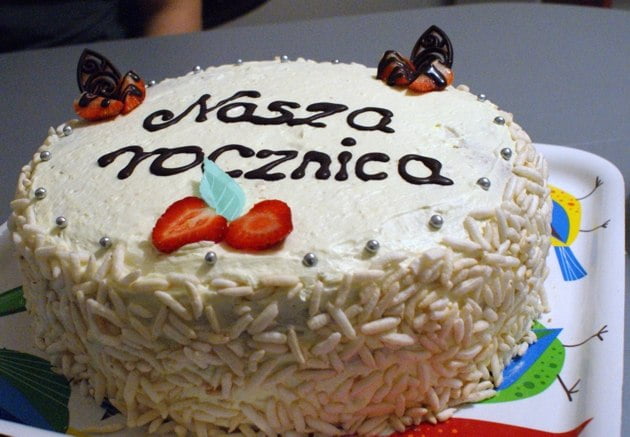 tort waniliowo-wiśniowy z rumem tort wiśniowy z kremem rumowym