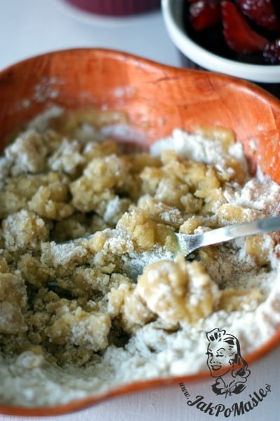 owoce pod kruszonką