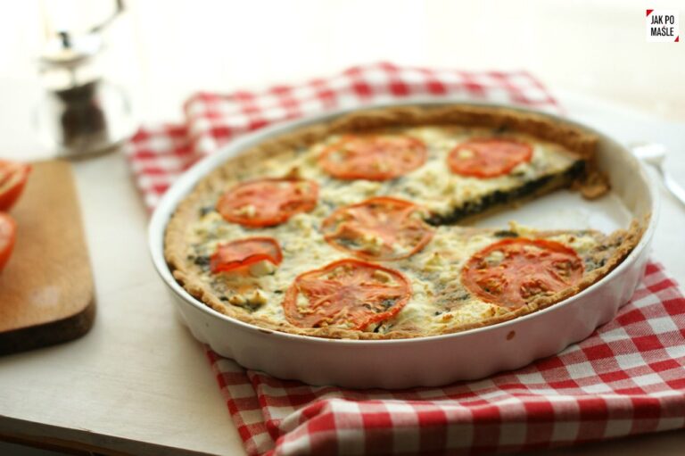 tarta ze szpinakiem feta i pomidorami
