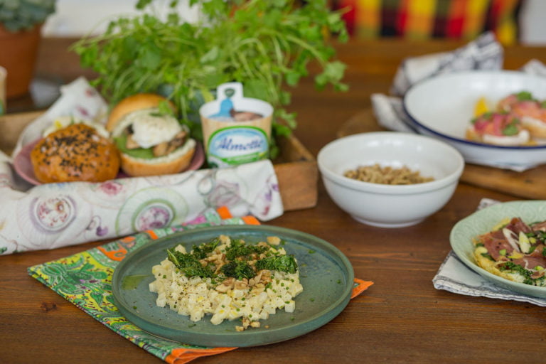 Zdrowe śniadanie Almette