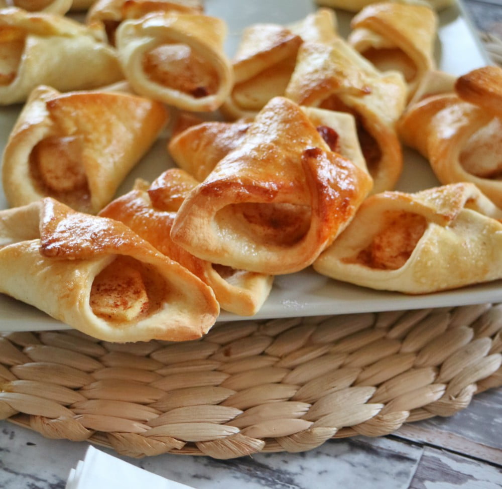 ciasteczka krucho-drożdżowe z jabłkami