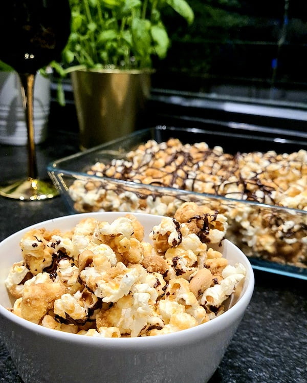 karmelowy popcorn