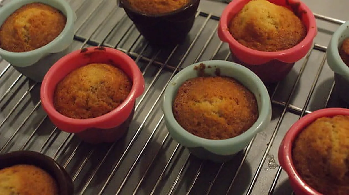 Muffinki waniliowe z konfiturą - przepis krok po kroku