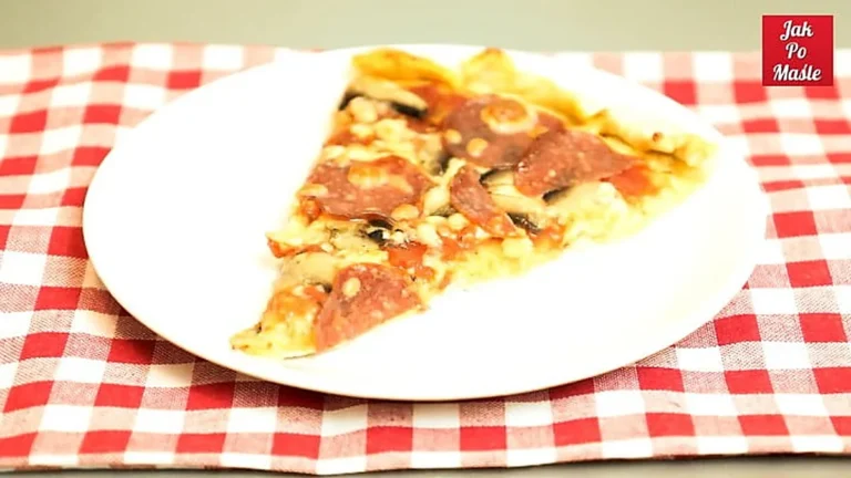 pizza z salami
