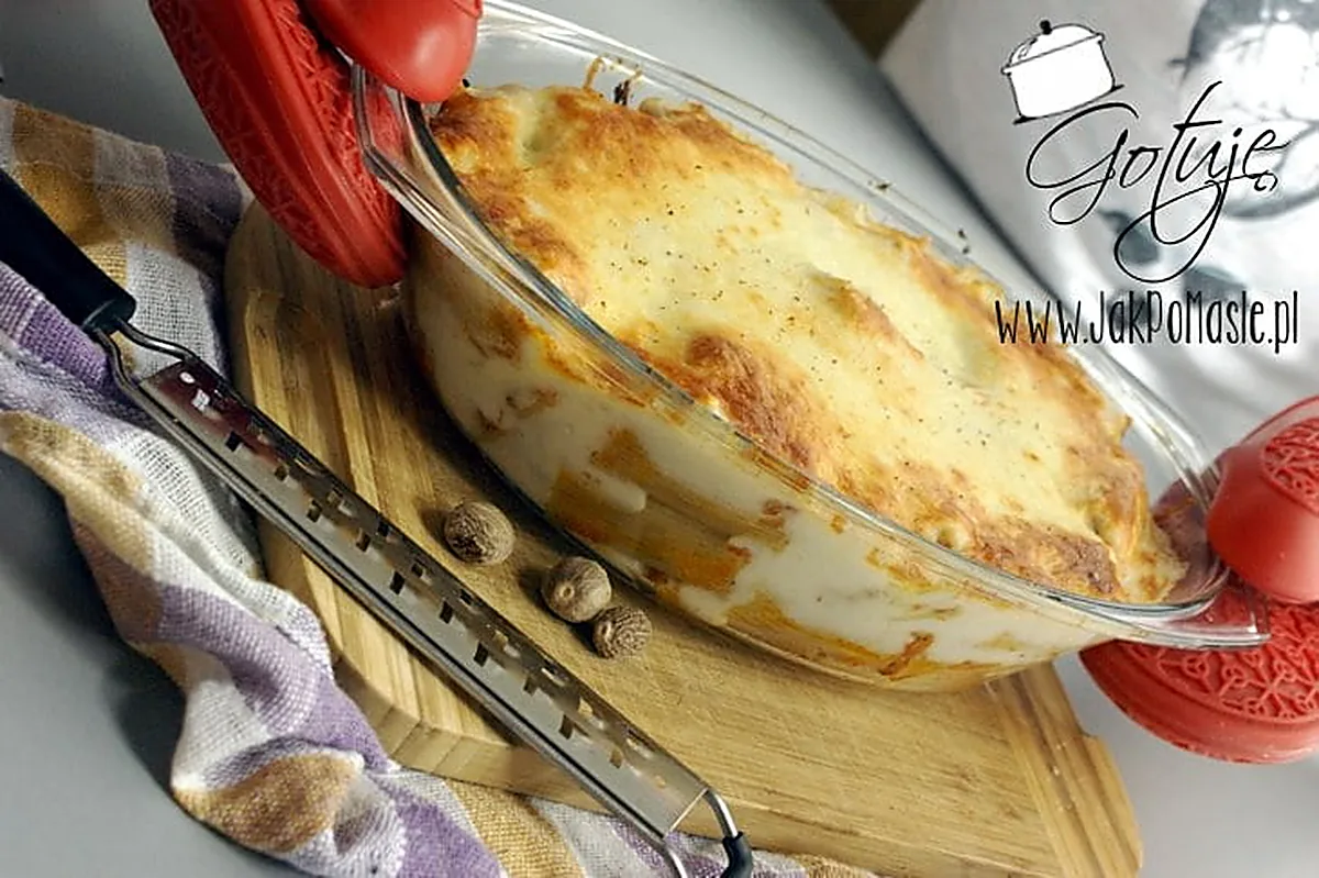 Sos beszamelowy do zapiekanki - pół litra na 350 g makaronu
