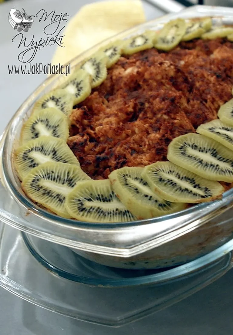 Zapiekanka ryżowa z kiwi i jabłkami - pieczone kiwi
